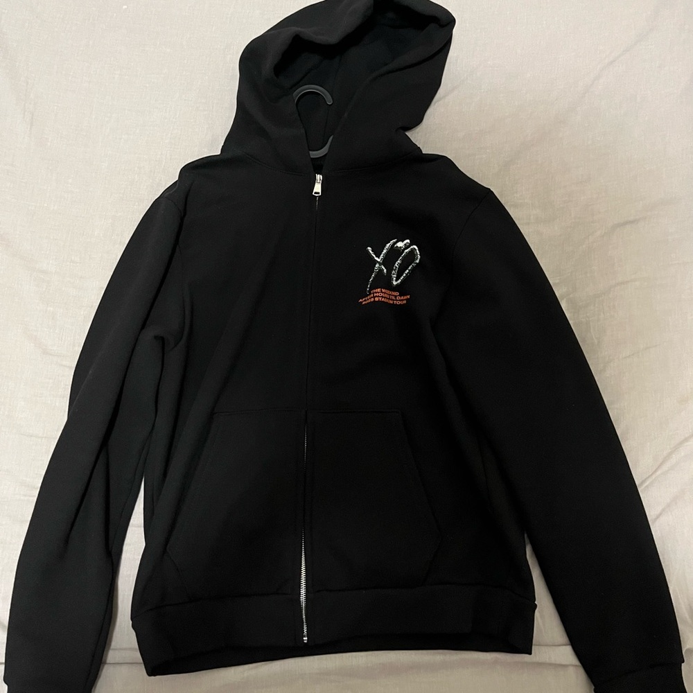 After Hours til Dawn 2025 Zip Up Size L Official XO Merch Limited Edition